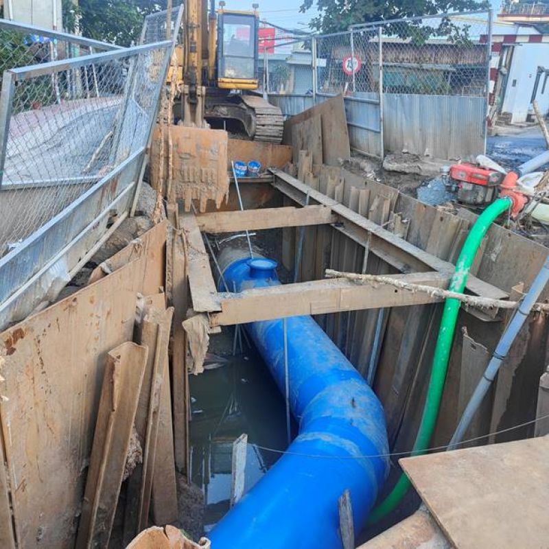 CONSTRUCTION OF DN1000 PIPE CONNECTION ROUTE ON NGUYEN VAN QUI STREET, HCMC